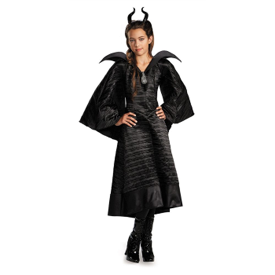 Image sur MALEFICENT CHRISTENING GOWN - LARGE