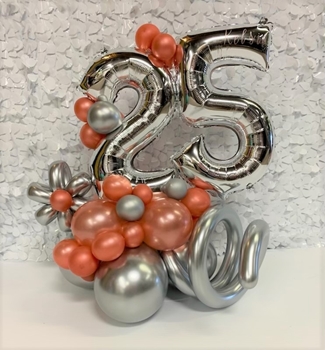 Image de 1 JUNIOR MARQUEE - 2 FOIL 16" NUMBERS - LOTS OF 5" LATEX - ON LATEX 11" BASE