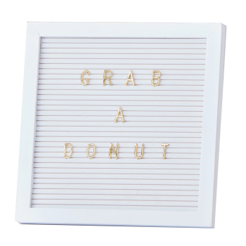 Image de DECOR - White Peg Board w Gold letters